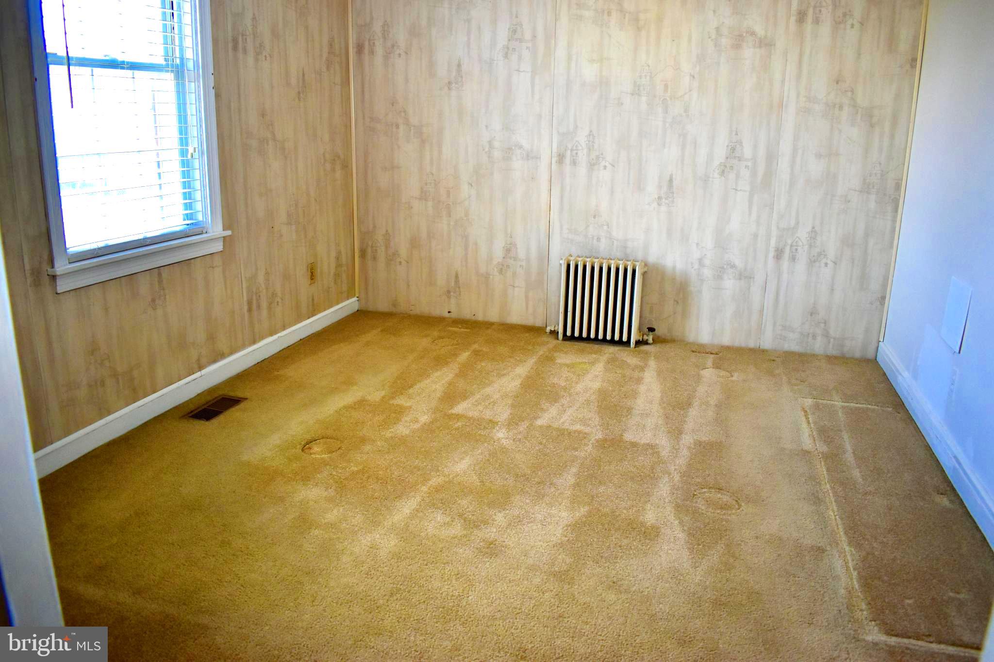 ARUNDEL GARDENS - Residential