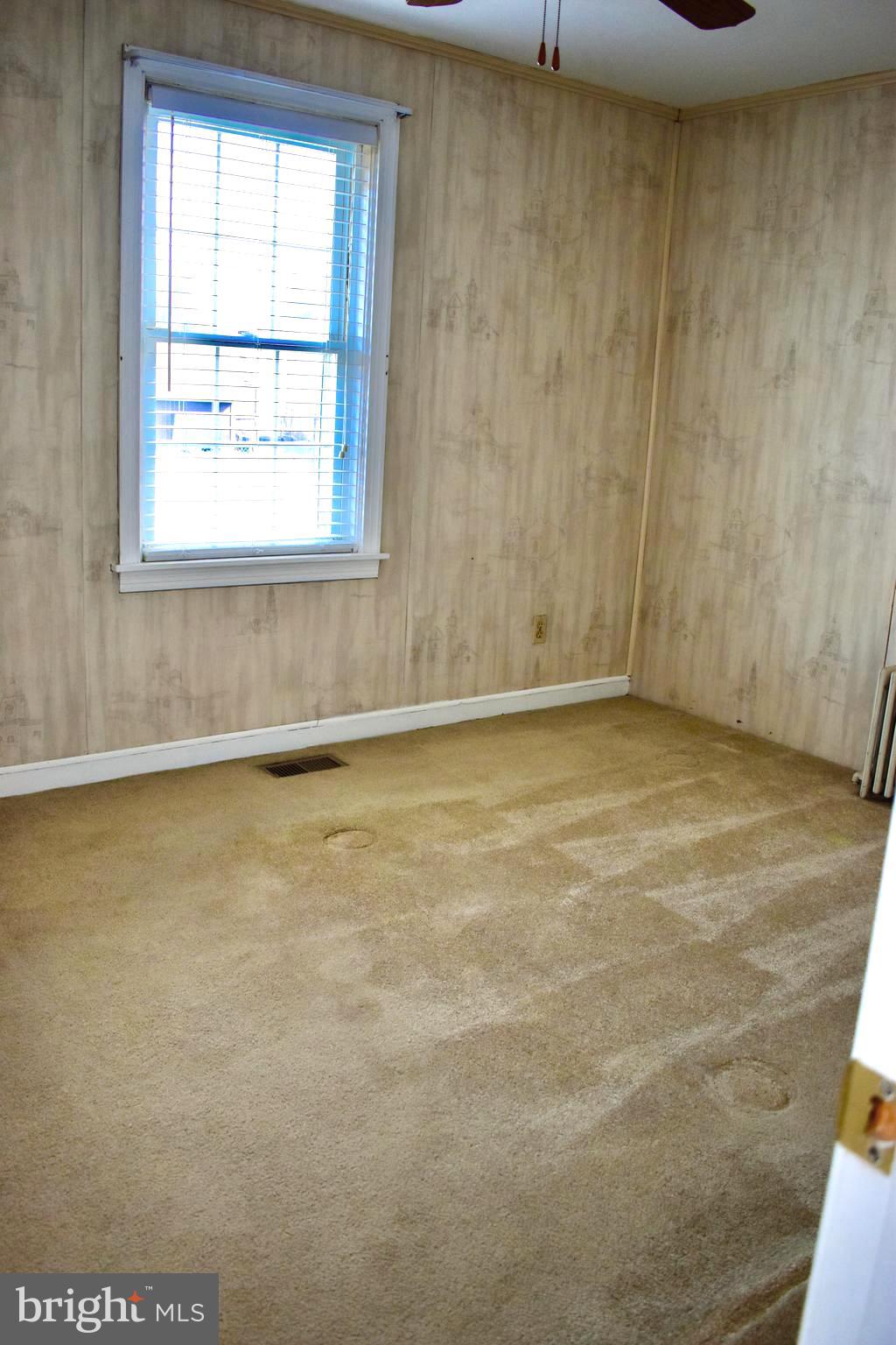 ARUNDEL GARDENS - Residential