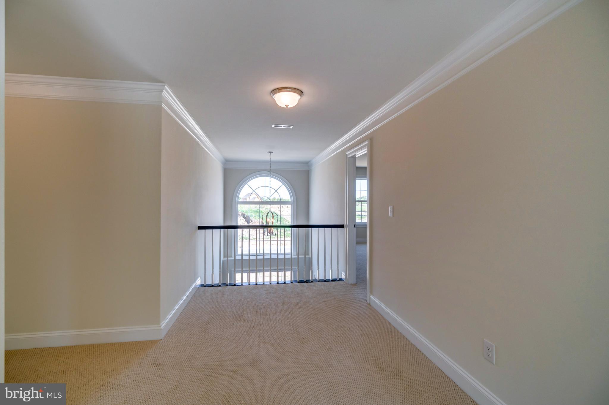 HIDDEN BROOK - Residential