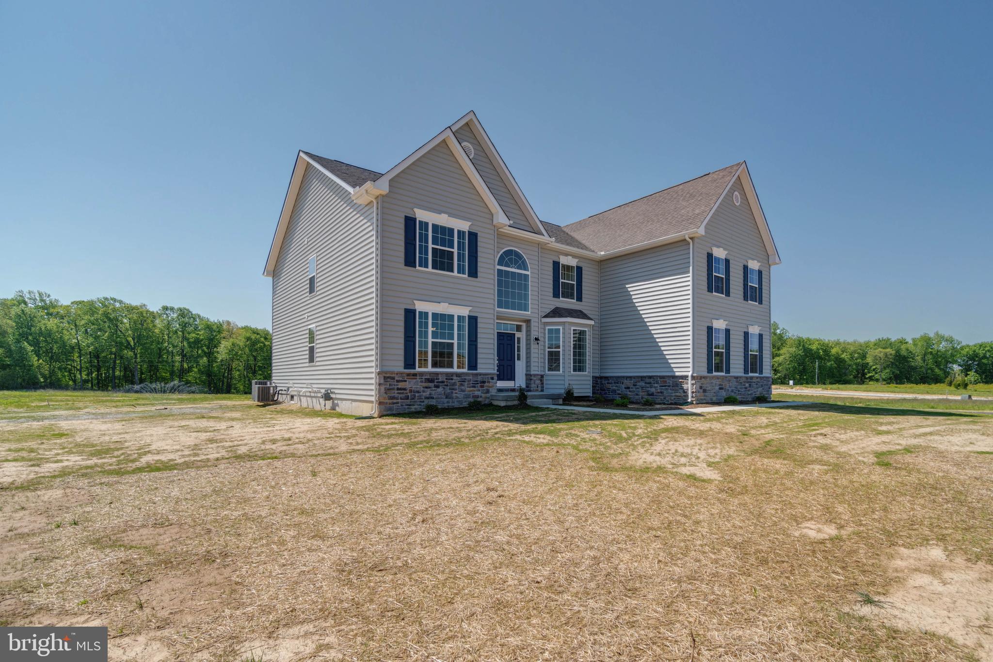 HIDDEN BROOK - Residential