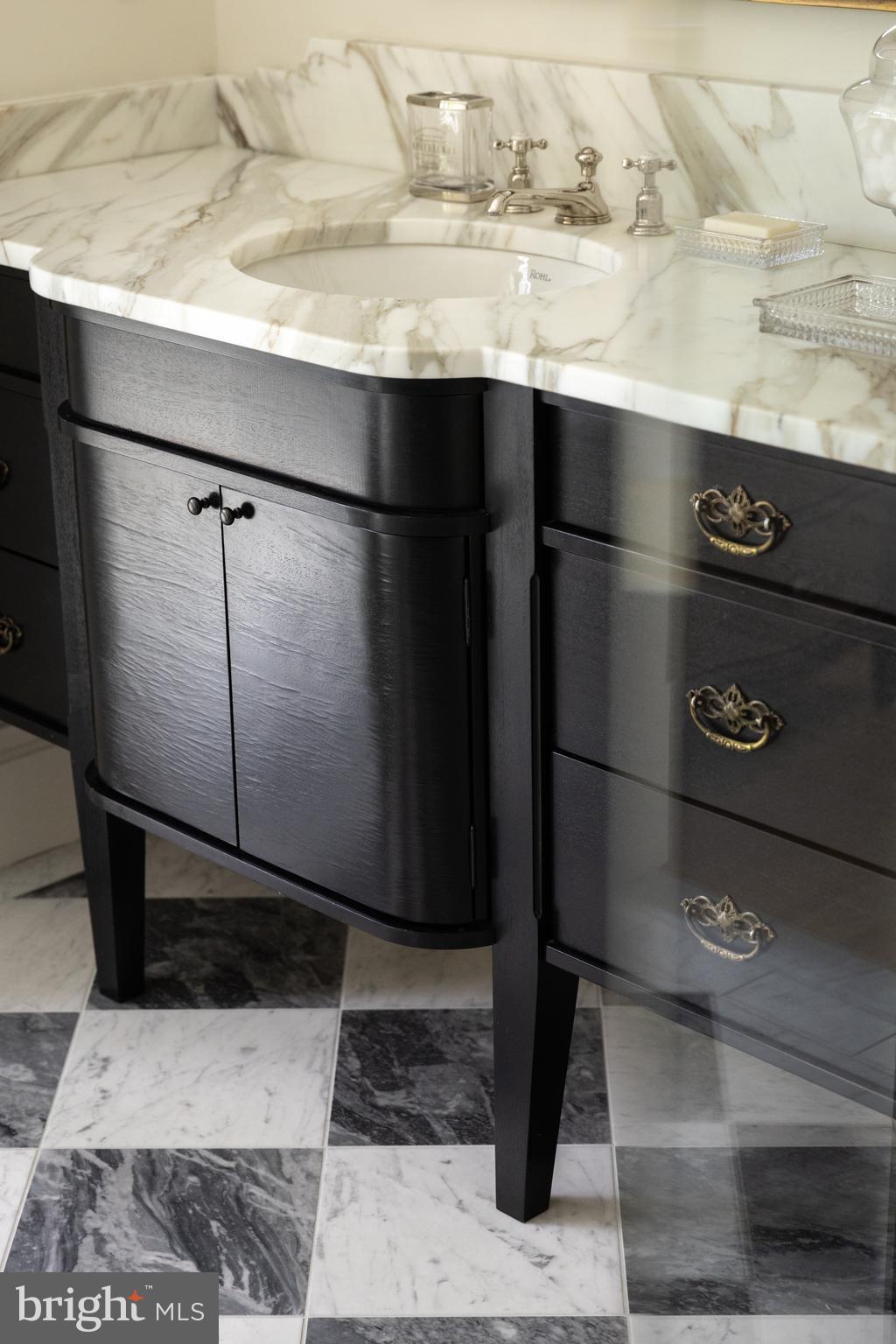 COLUMBIA FOREST - Residential