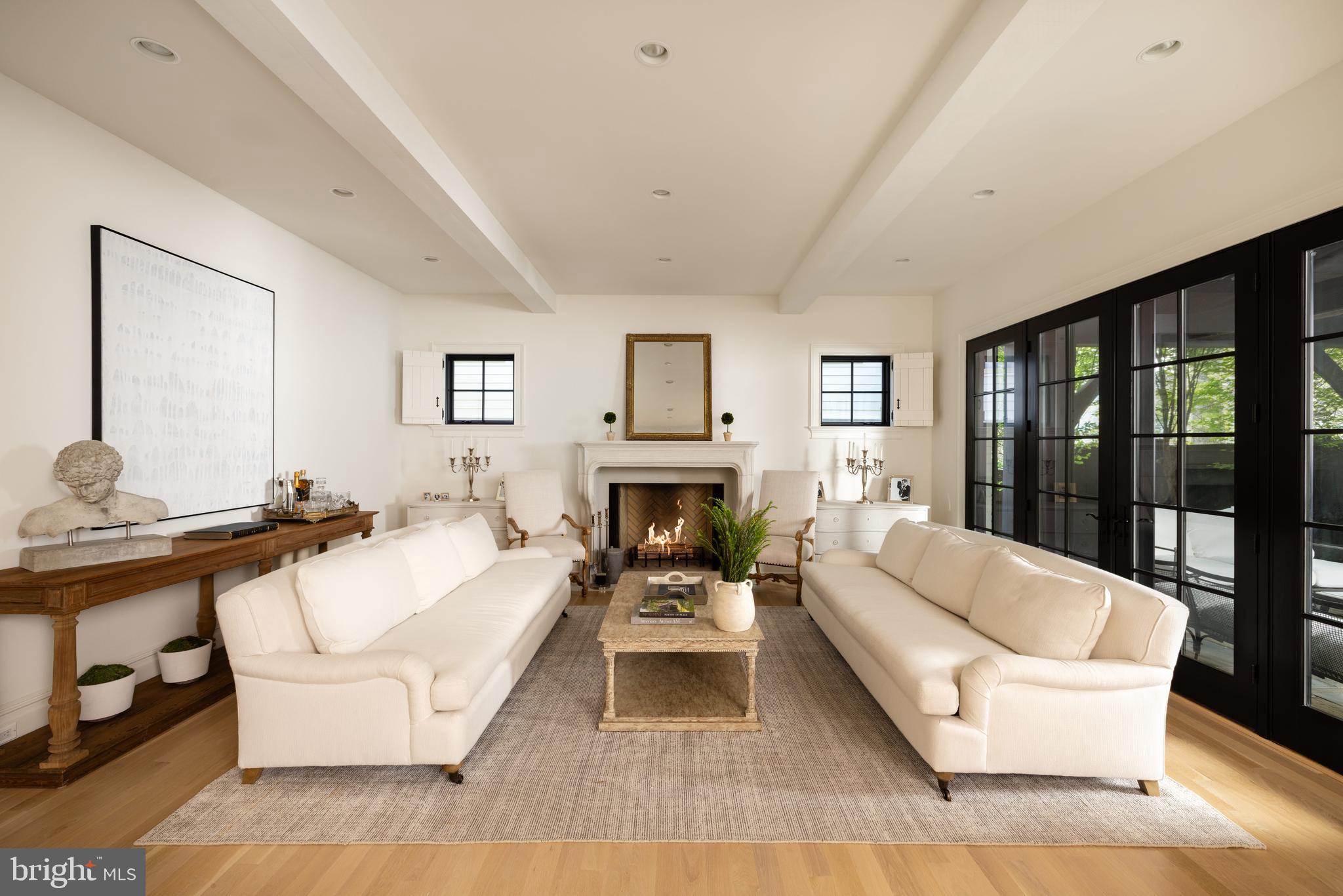 COLUMBIA FOREST - Residential