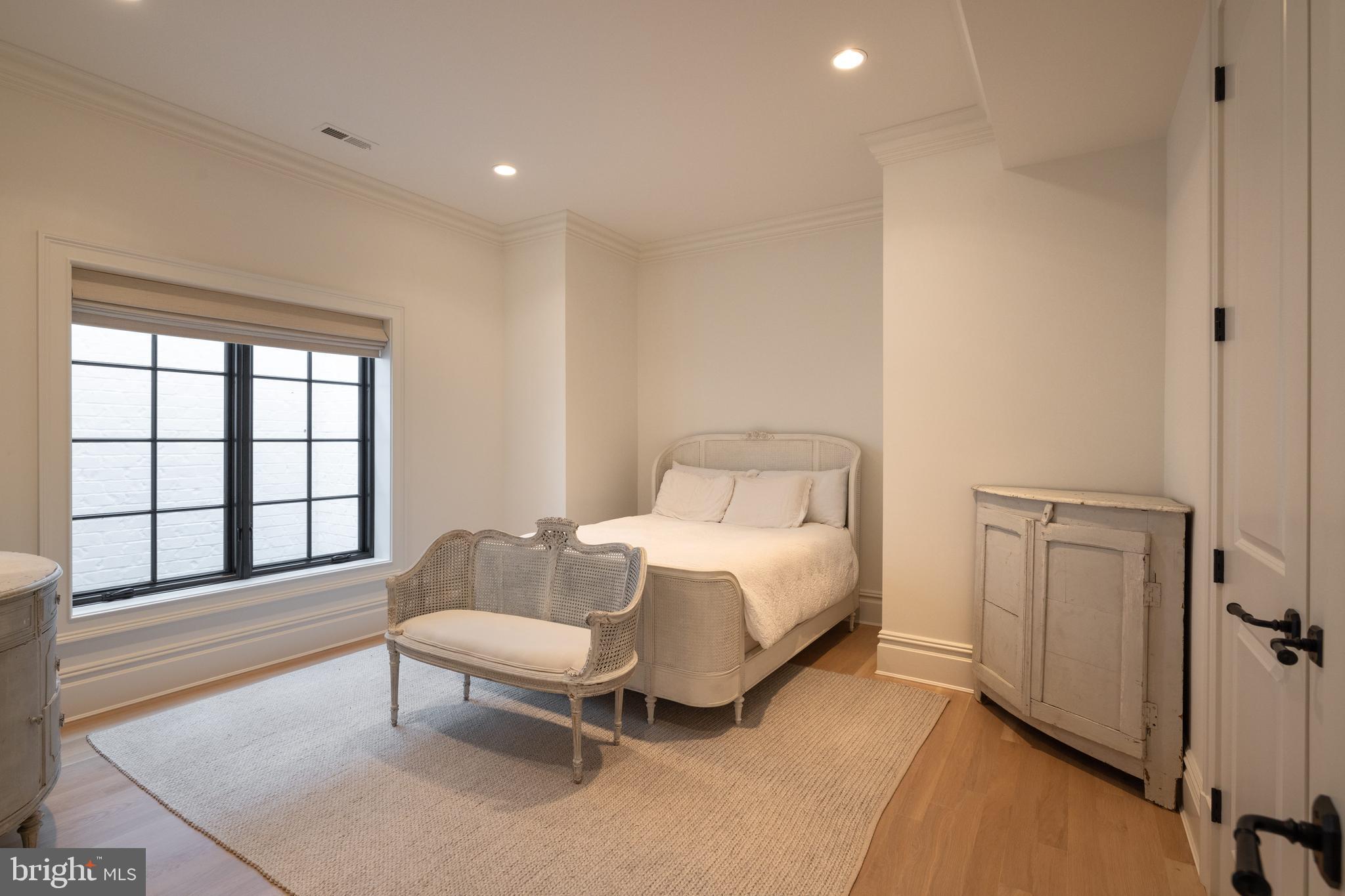 COLUMBIA FOREST - Residential