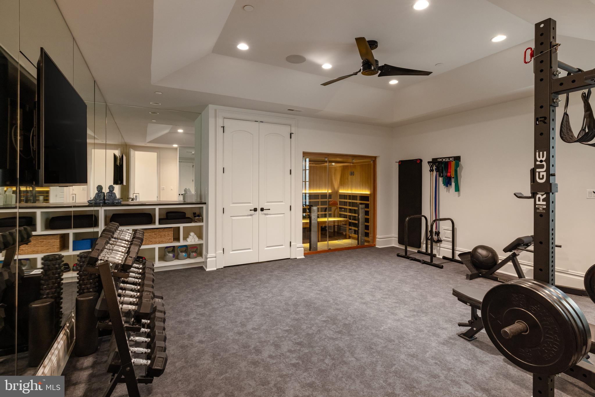 COLUMBIA FOREST - Residential