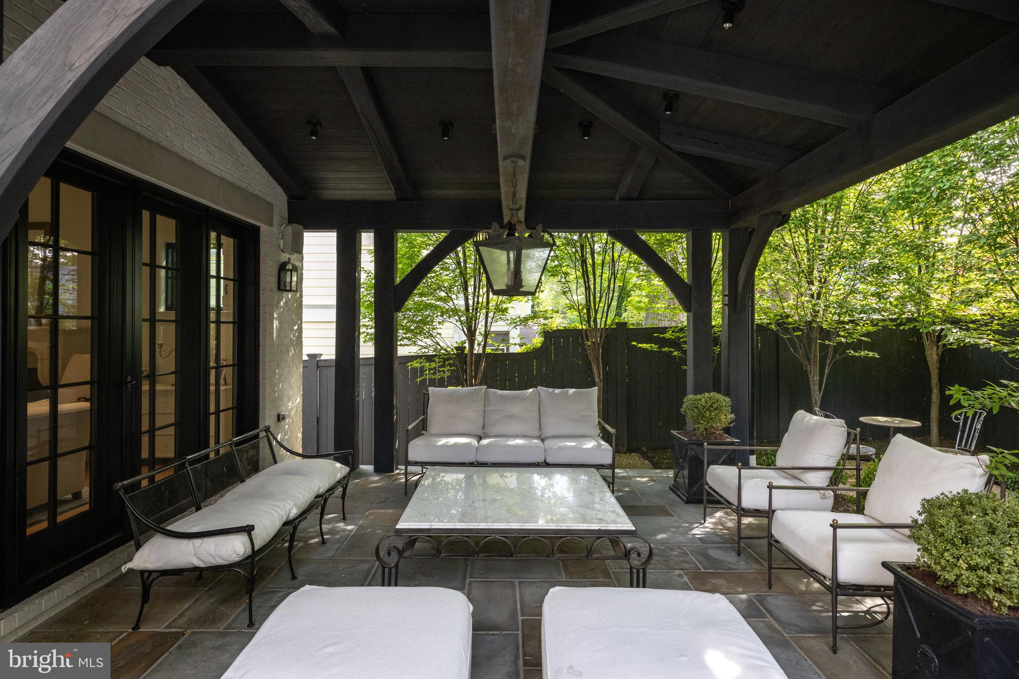 COLUMBIA FOREST - Residential