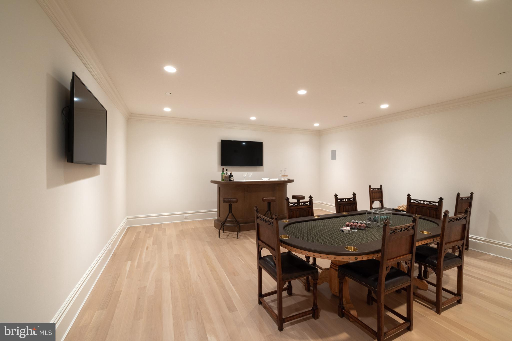 COLUMBIA FOREST - Residential