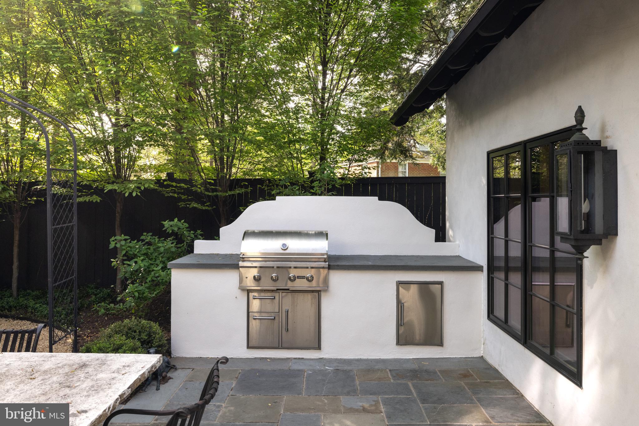 COLUMBIA FOREST - Residential