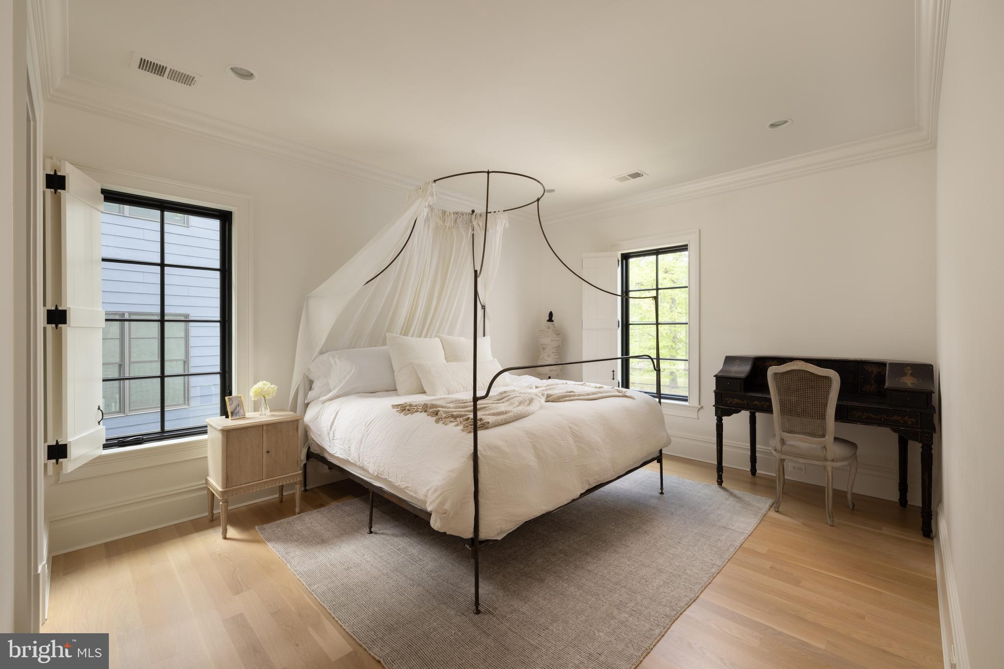 COLUMBIA FOREST - Residential