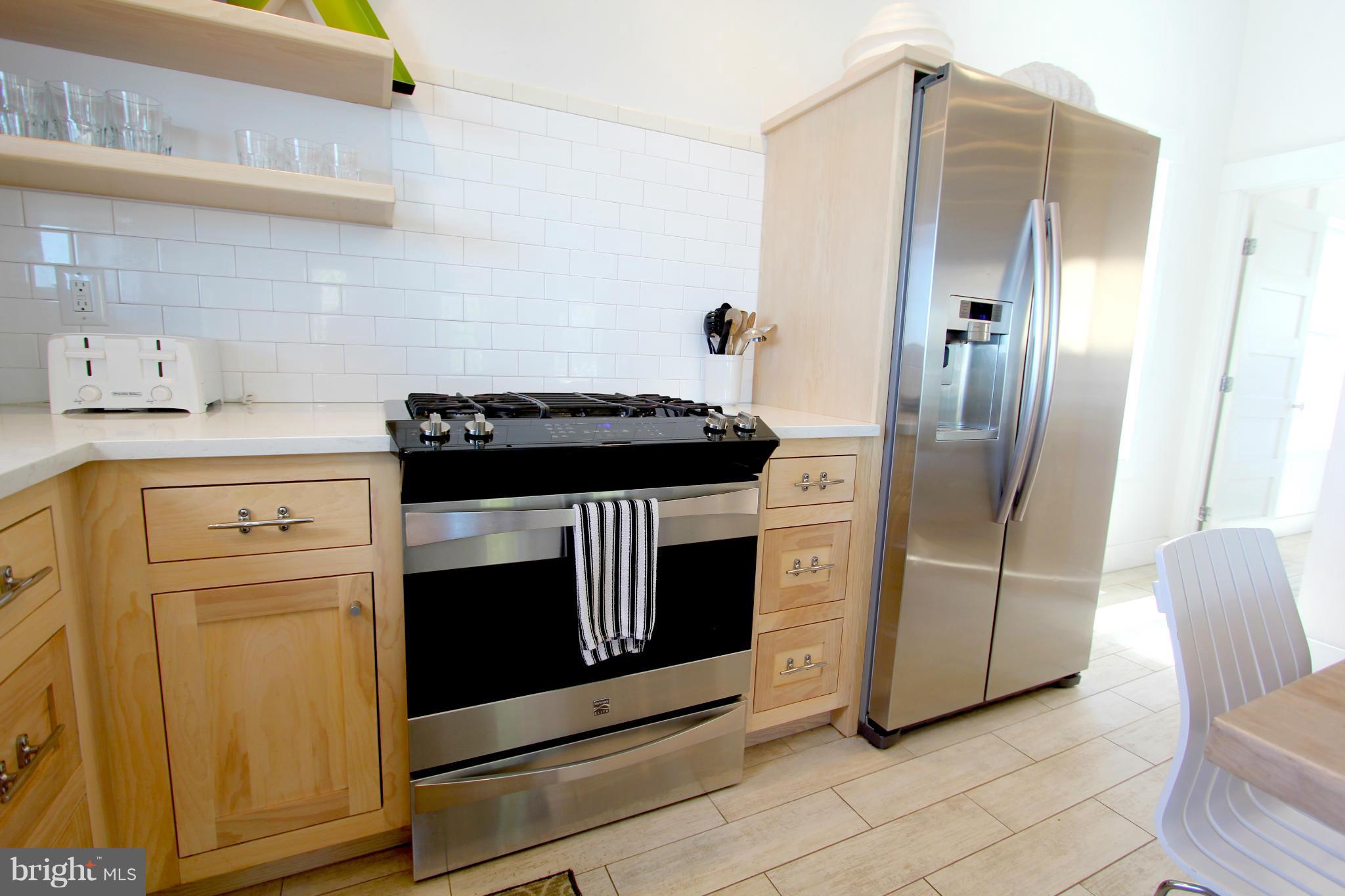 HAYS BEACH - Residential