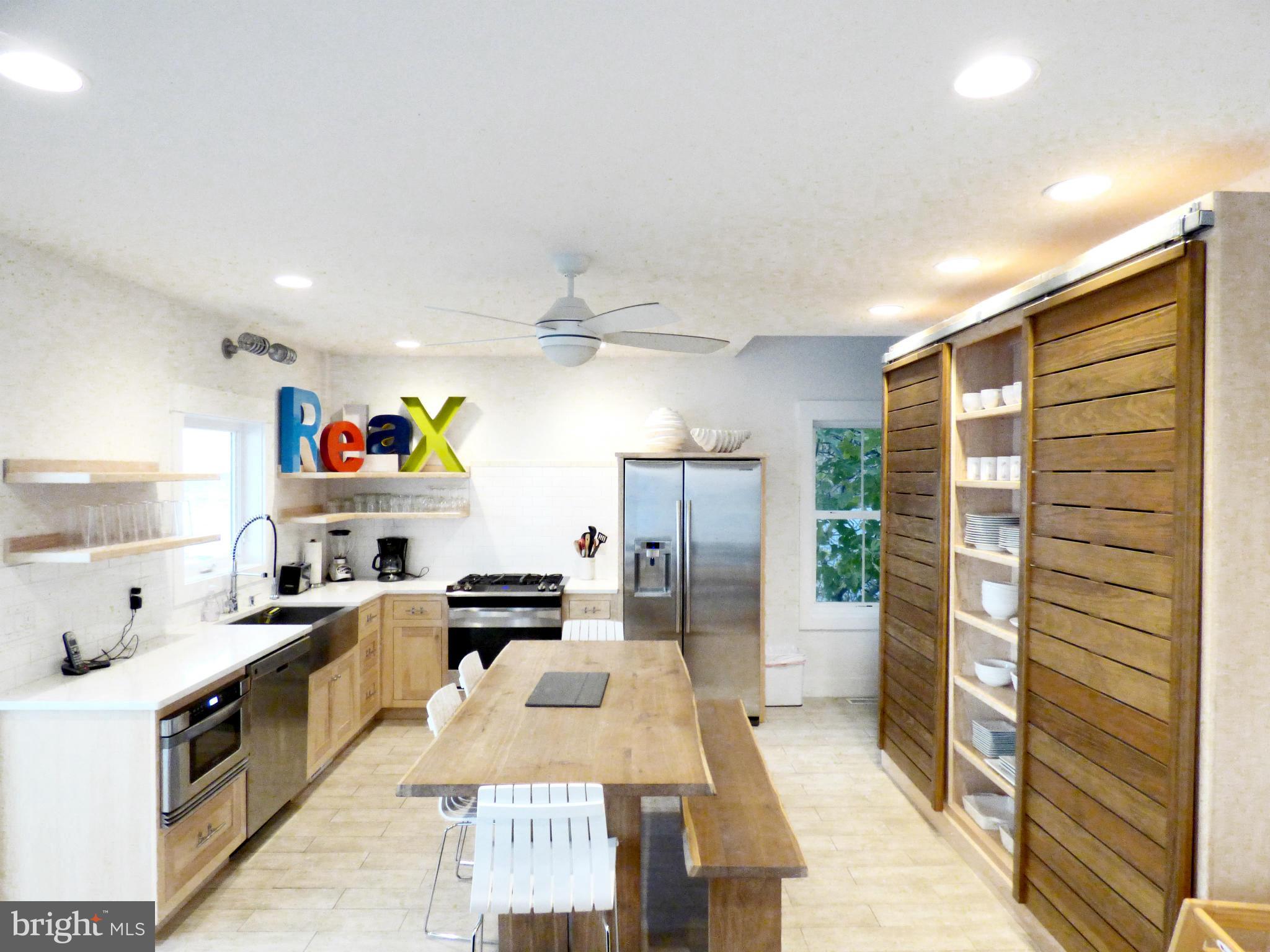 HAYS BEACH - Residential