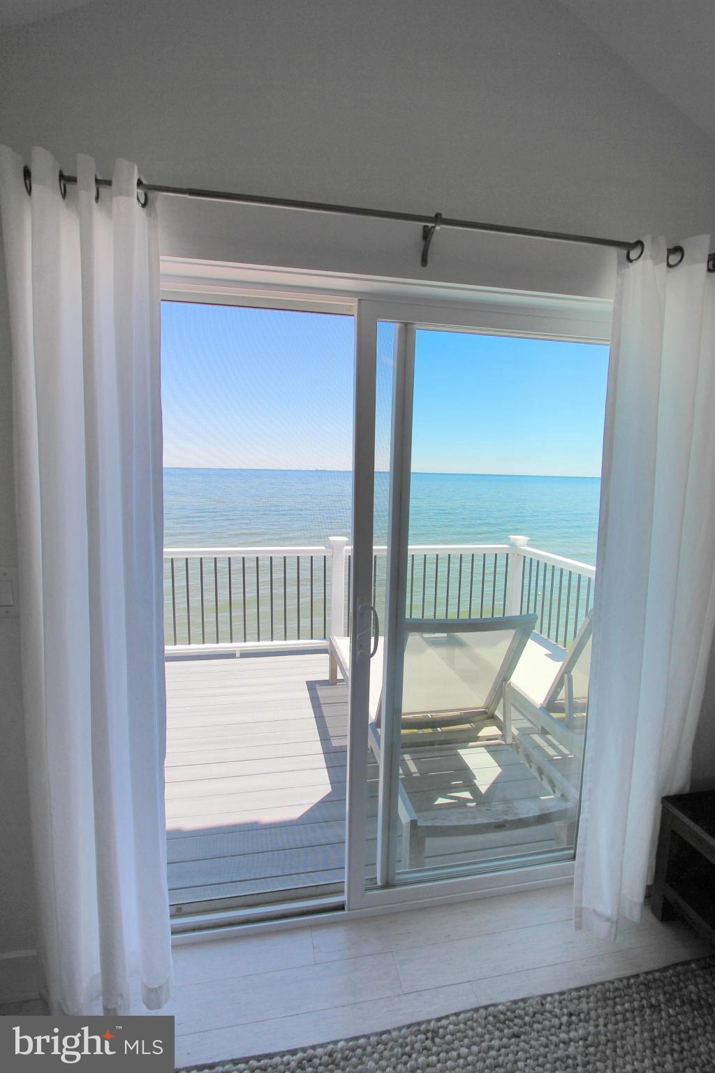 HAYS BEACH - Residential