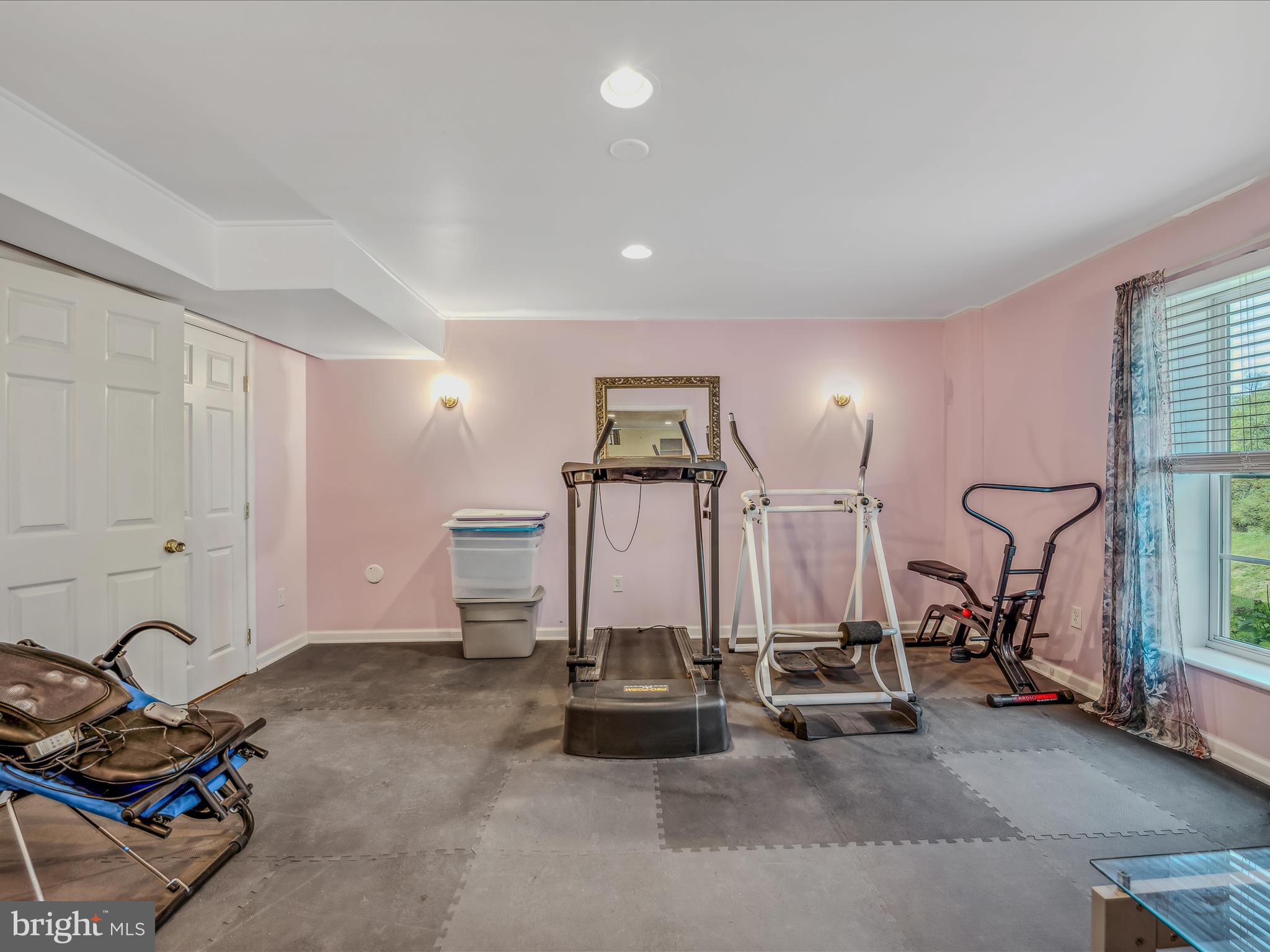 MARTINSBURG STATION - Residential