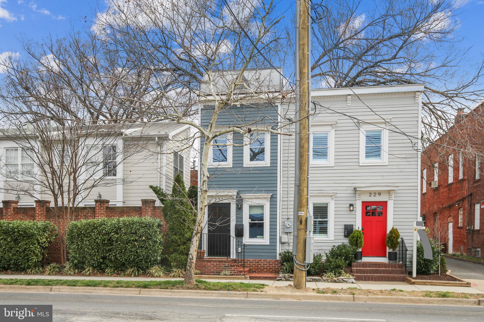 OLD TOWN ALEXANDRIA - Residential