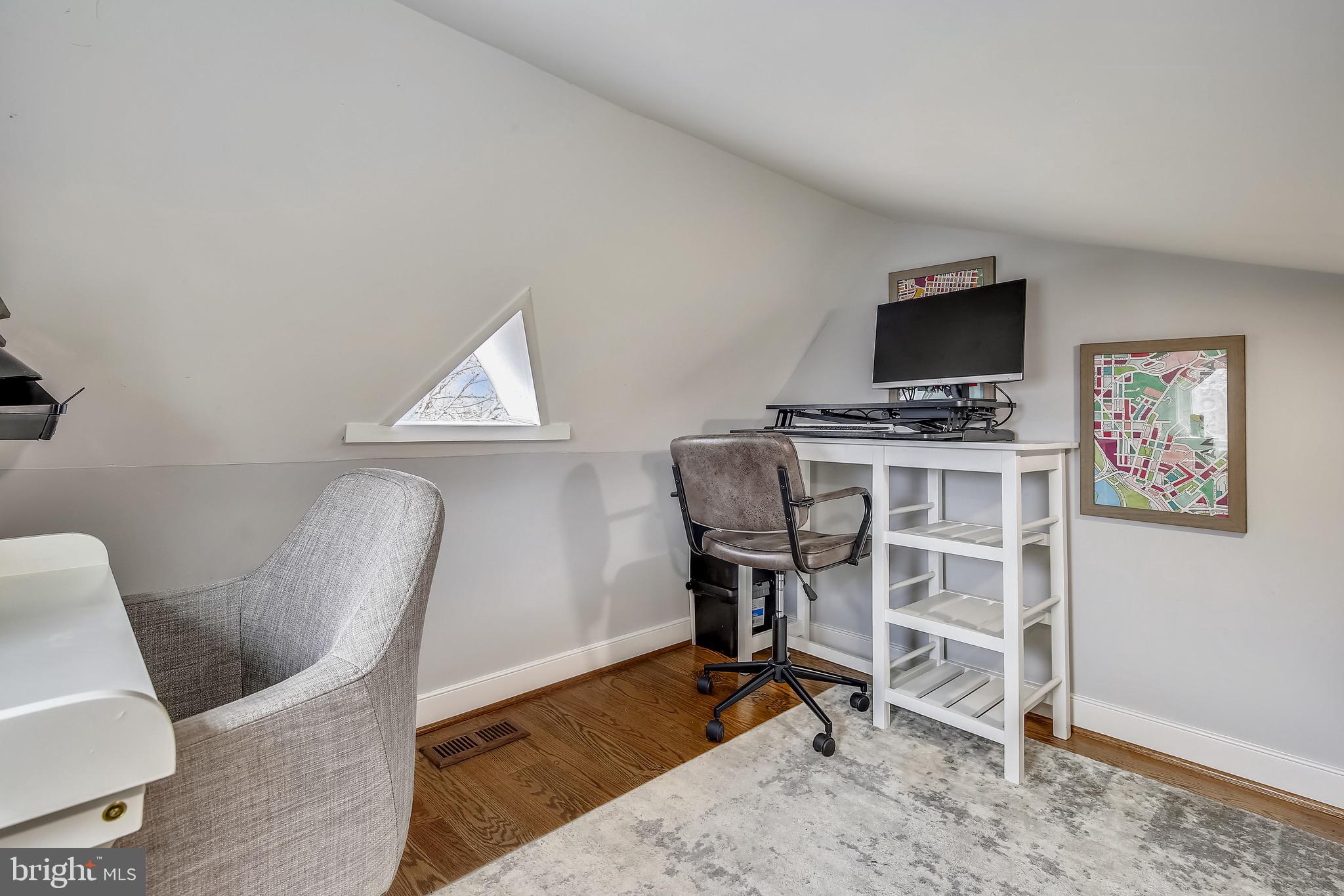 OLD TOWN ALEXANDRIA - Residential