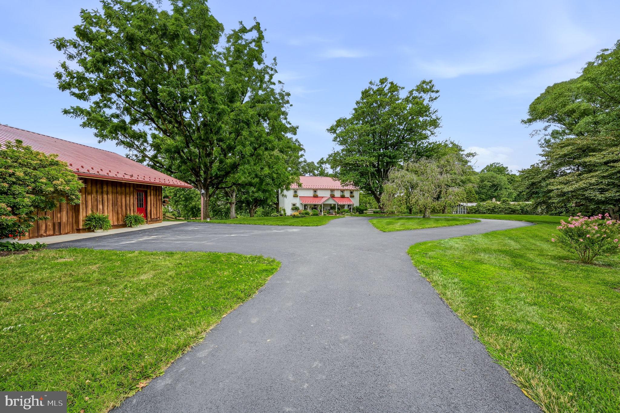 49 ROLLING GREEN LANE