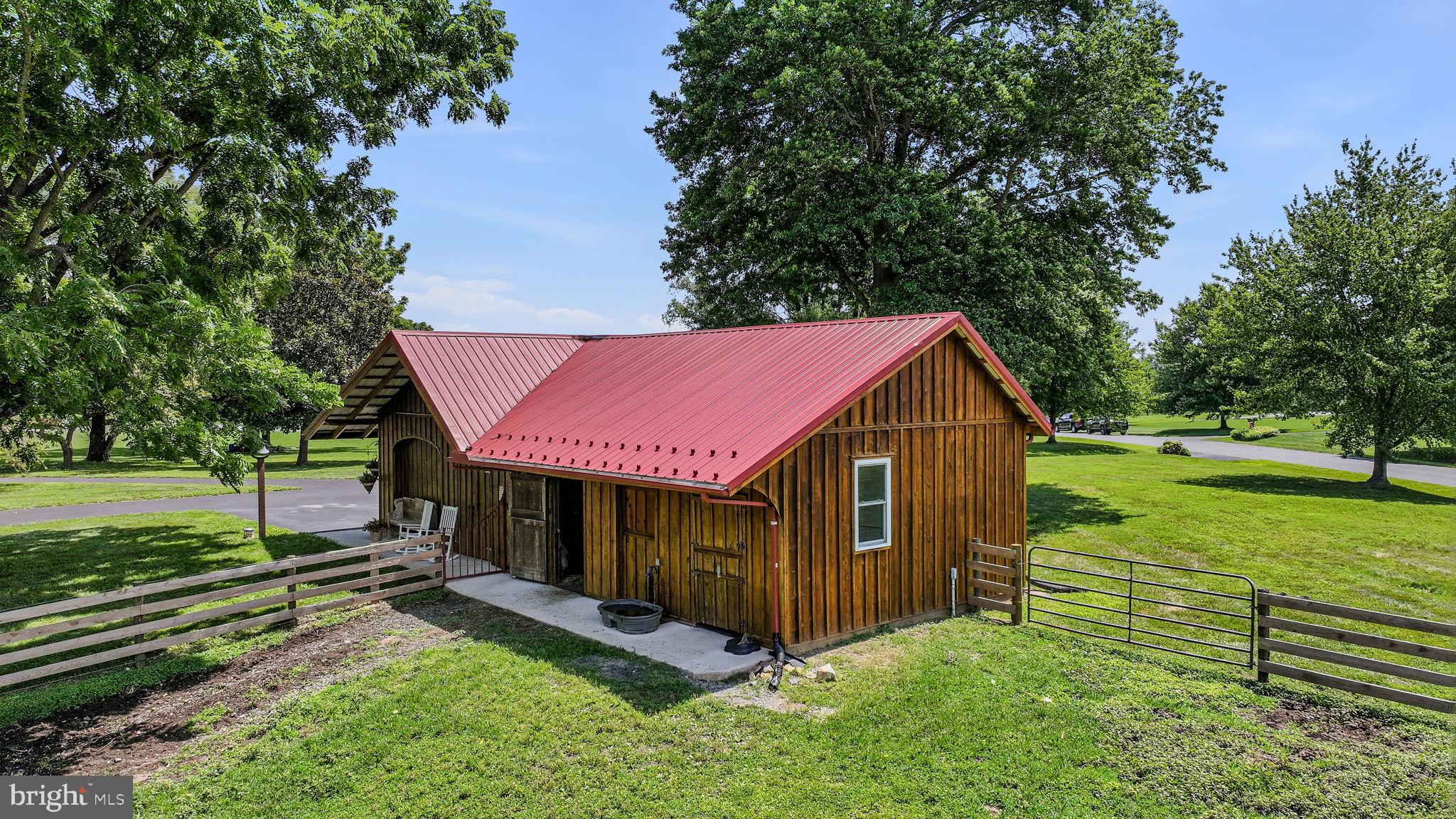 49 ROLLING GREEN LANE