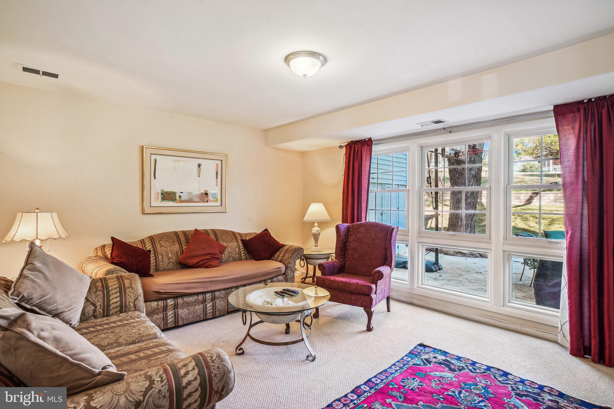 ROCK CREEK MANOR - Residential