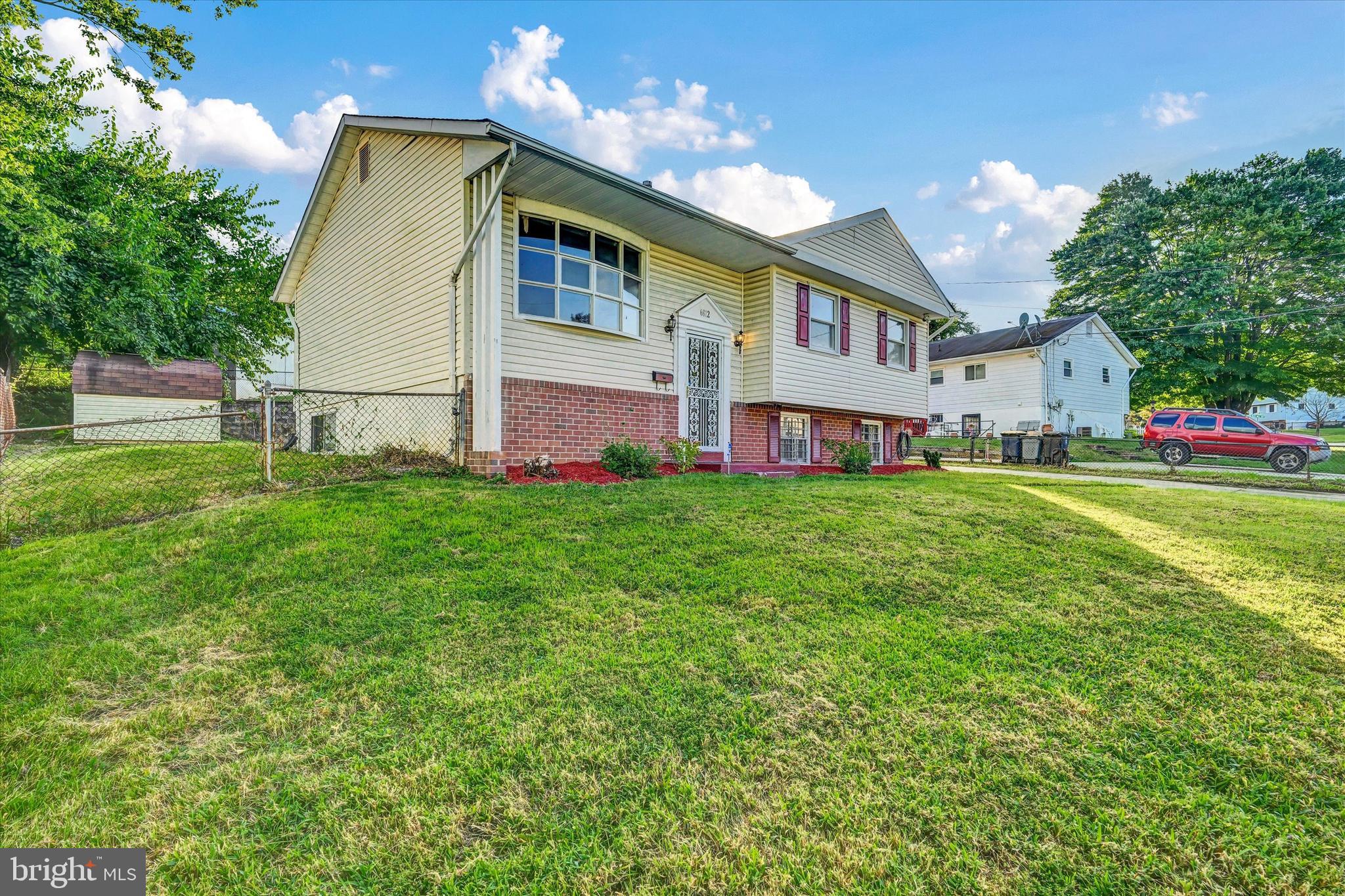 PEPPER MILL VILLAGE - Residential Lease