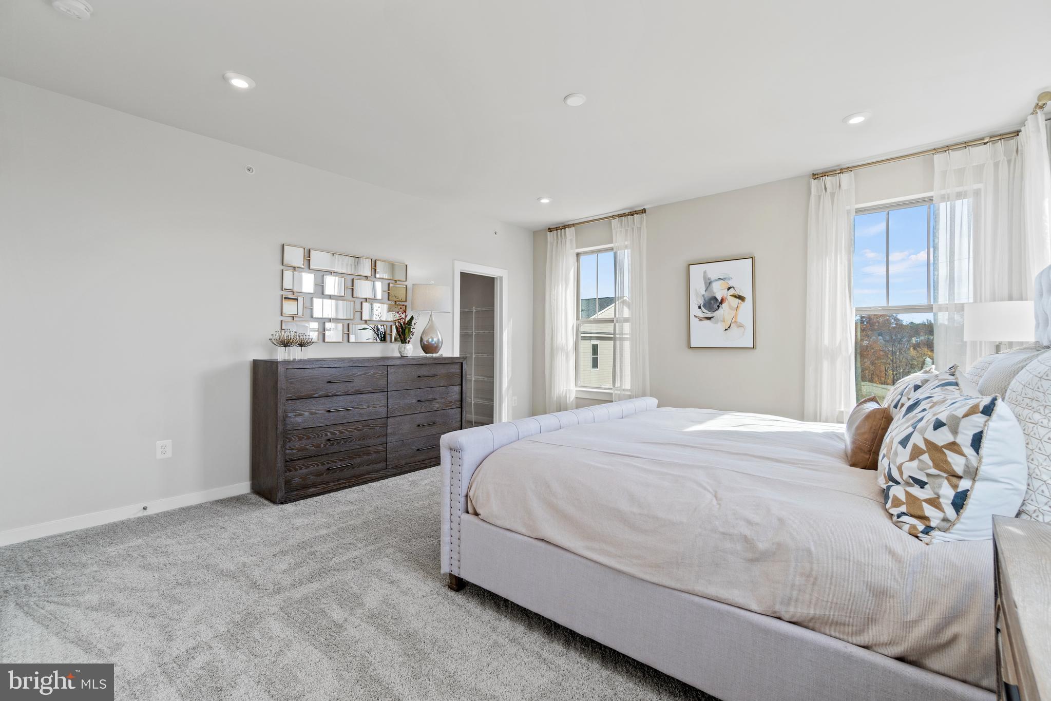 MANASSAS PARK VILLAGE - Residential