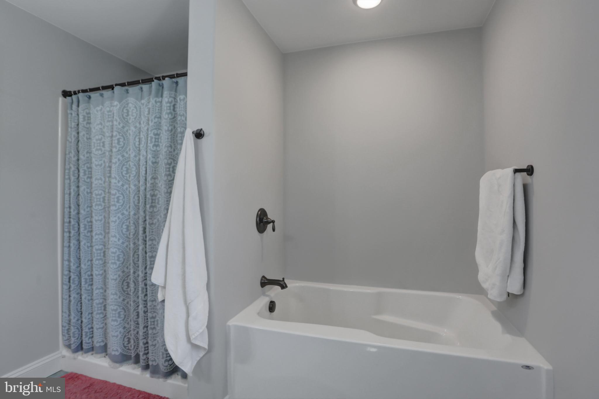 SOUTHWOOD CROSSING - Residential