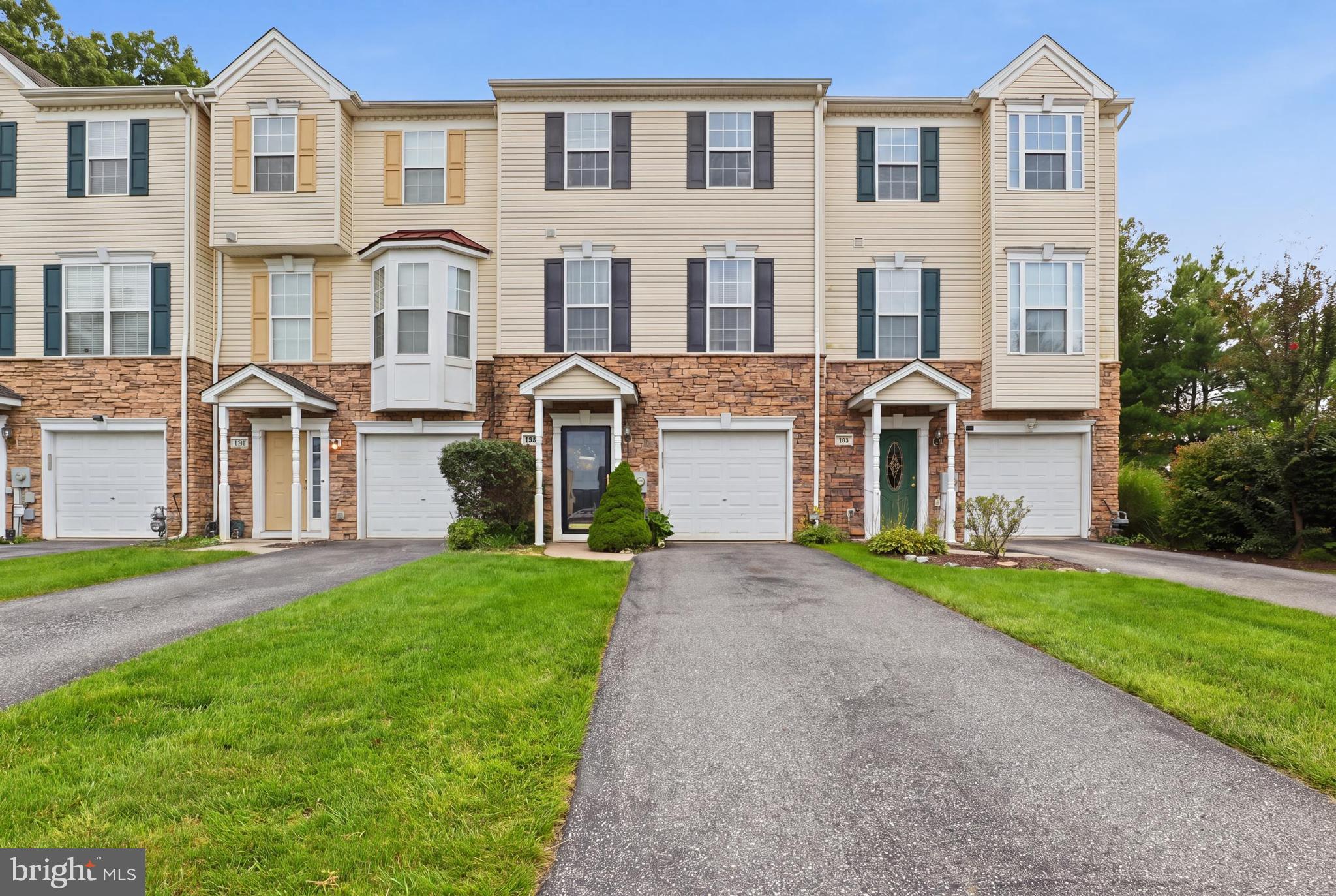 394 BRUAW DRIVE