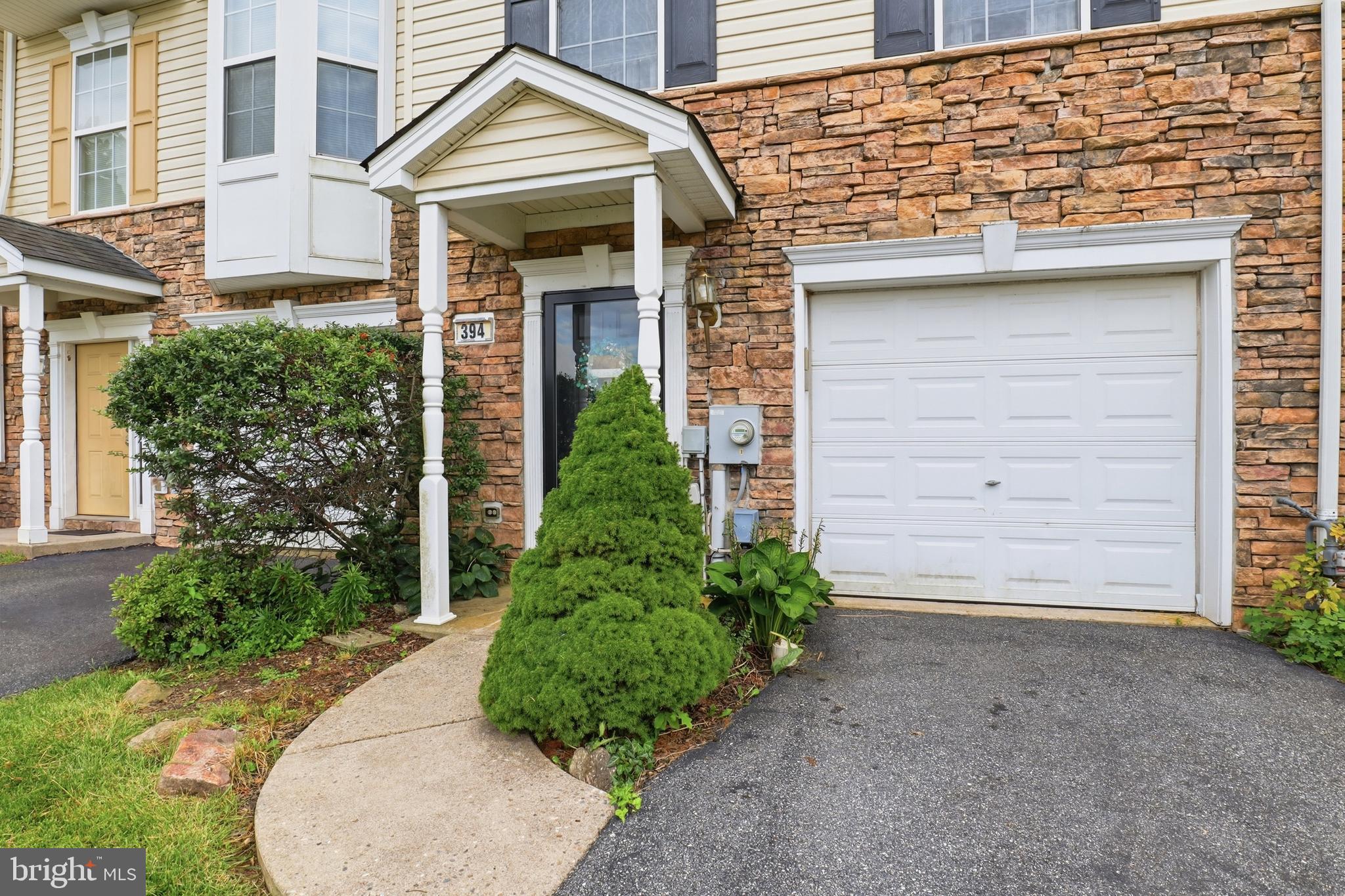 394 BRUAW DRIVE
