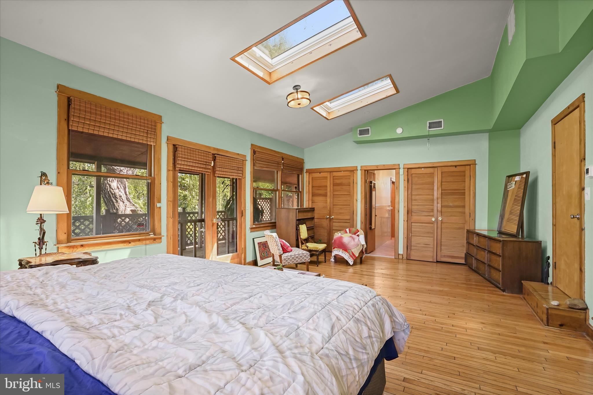 BROOKLAND - Residential Income