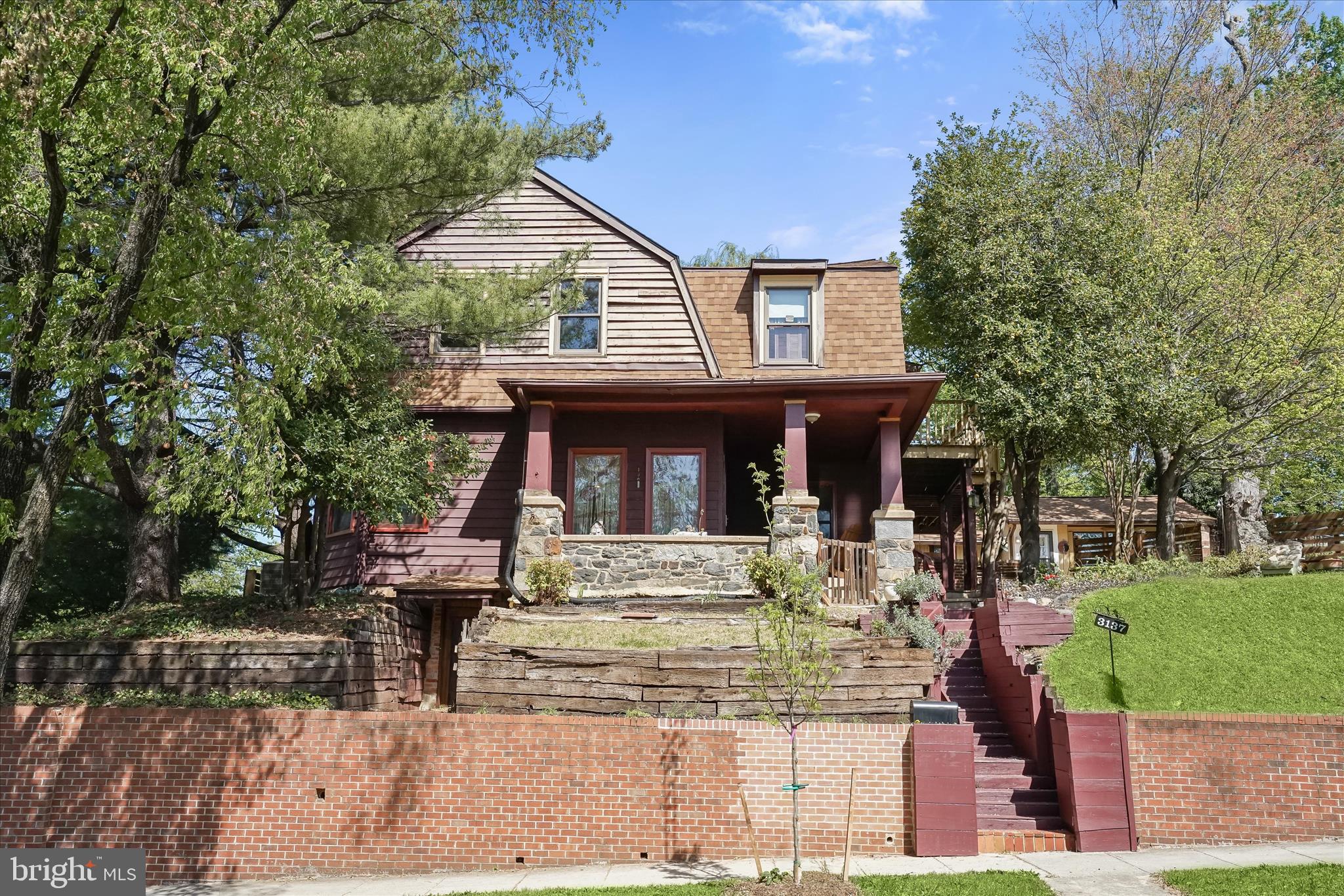 BROOKLAND - Residential Income