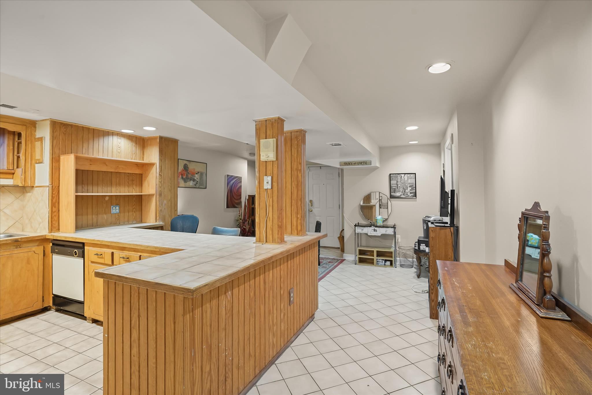 BROOKLAND - Residential Income