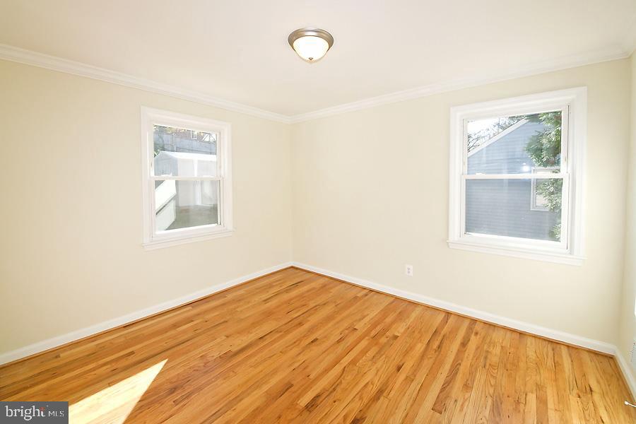 WHEATON HILLS - Residential Lease