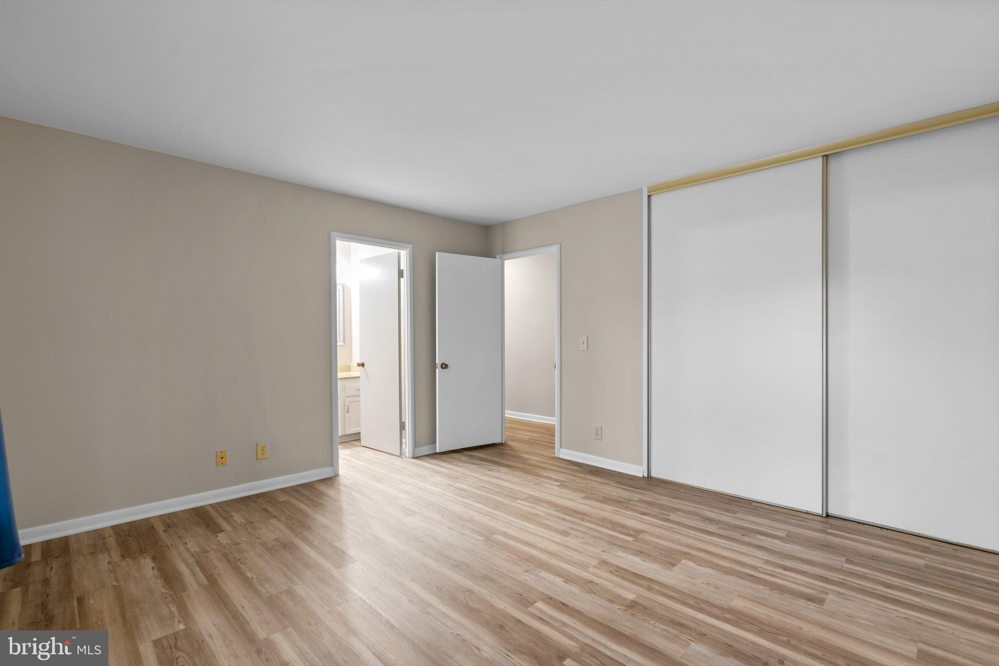 ROSSMOOR MUTUAL #10 - Residential