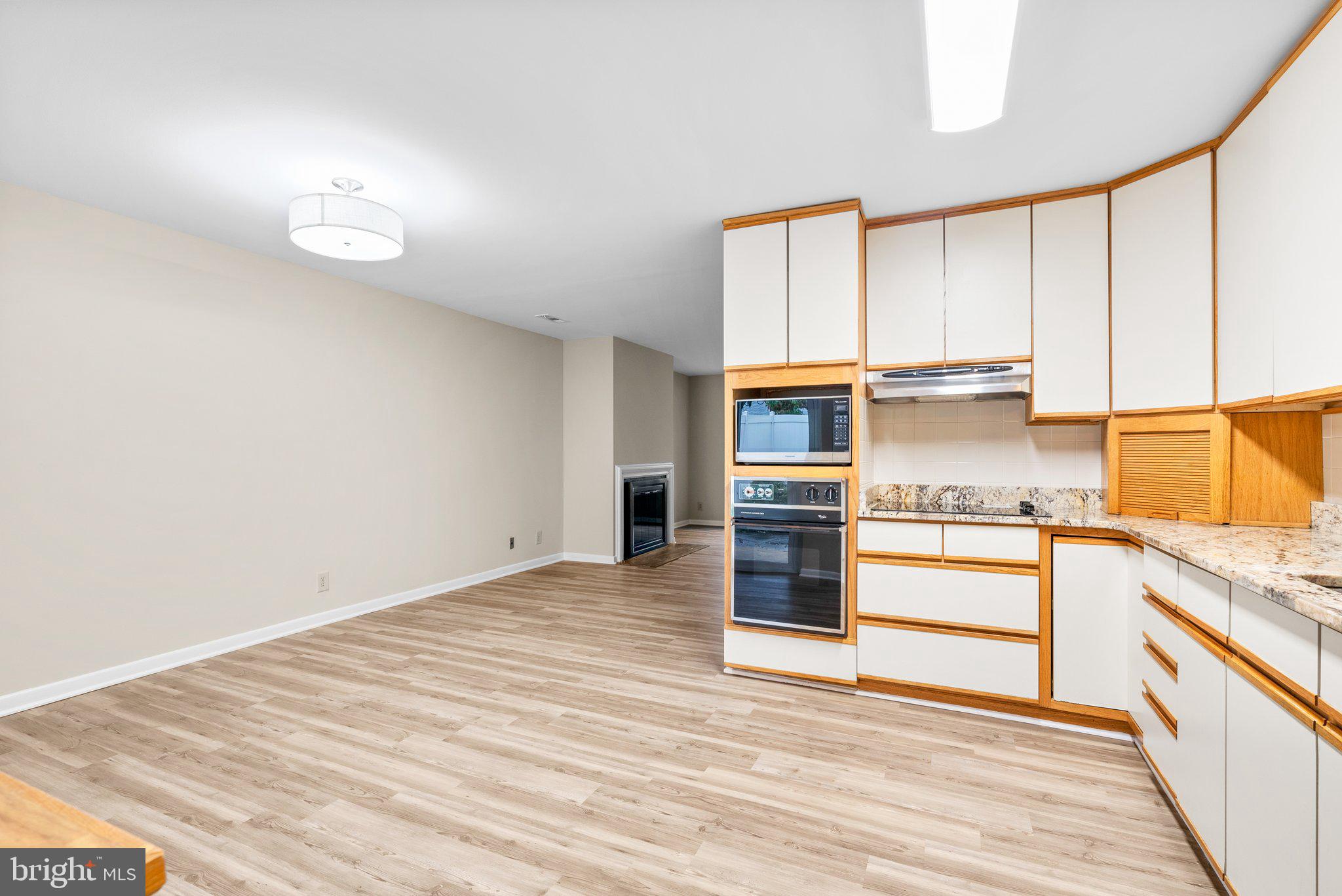 ROSSMOOR MUTUAL #10 - Residential