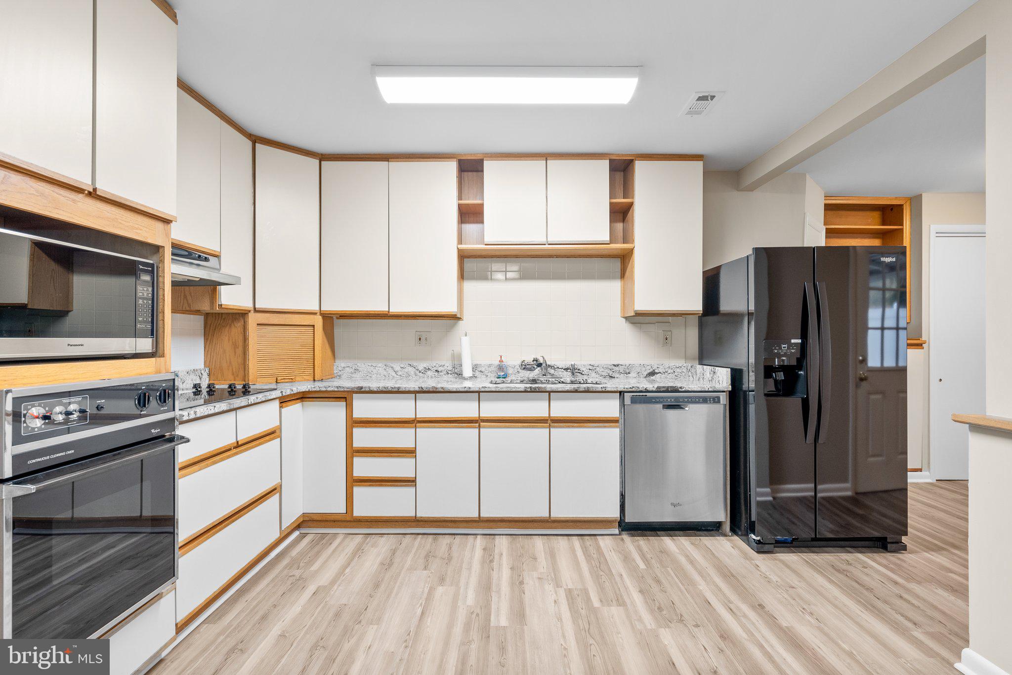 ROSSMOOR MUTUAL #10 - Residential