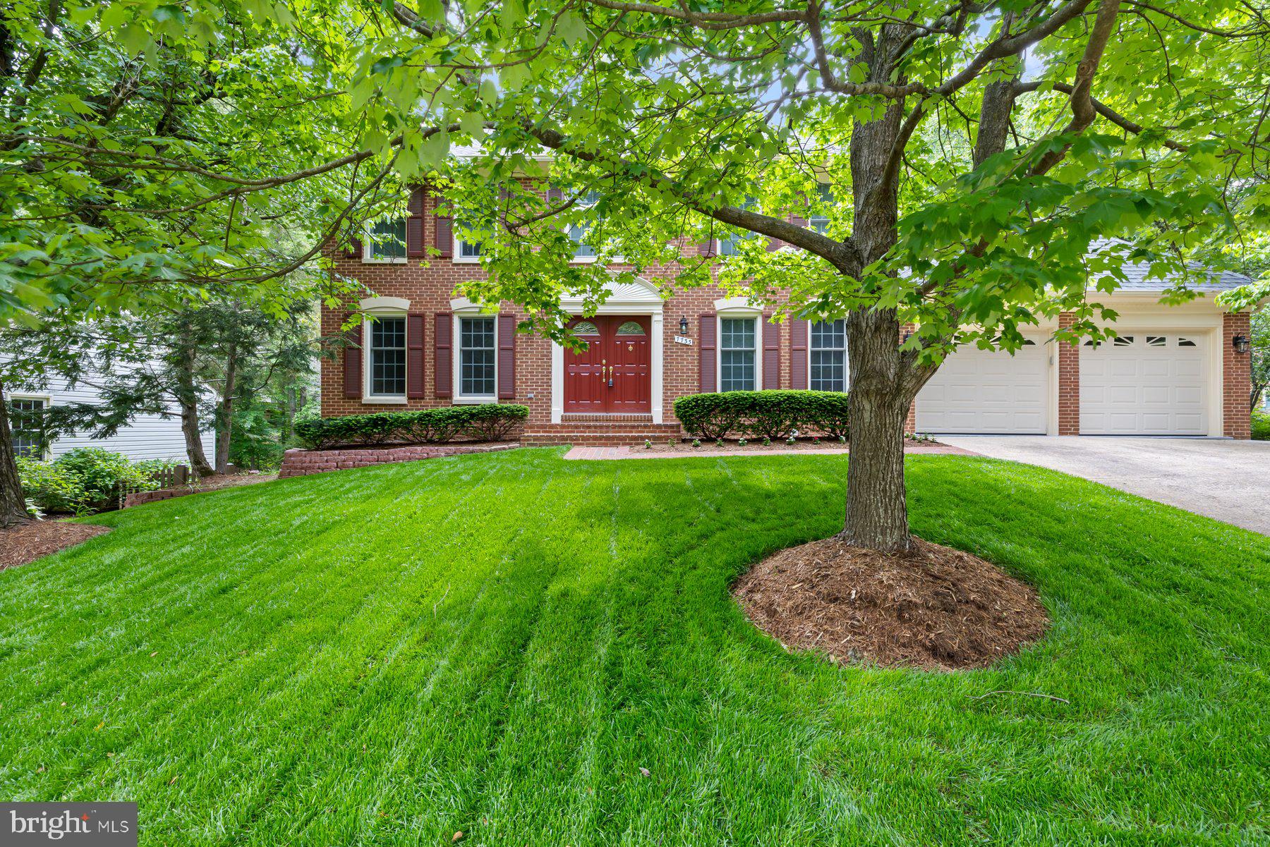 7733 HUNTSMAN BOULEVARD