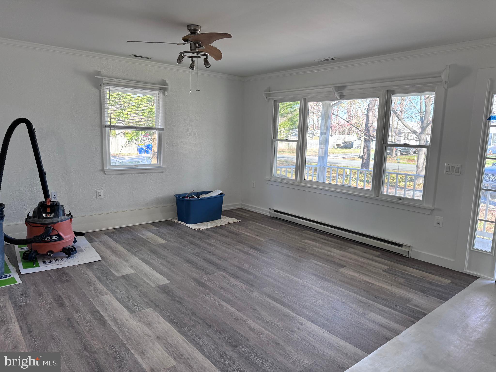 HARBOR VIEW - Residential Lease