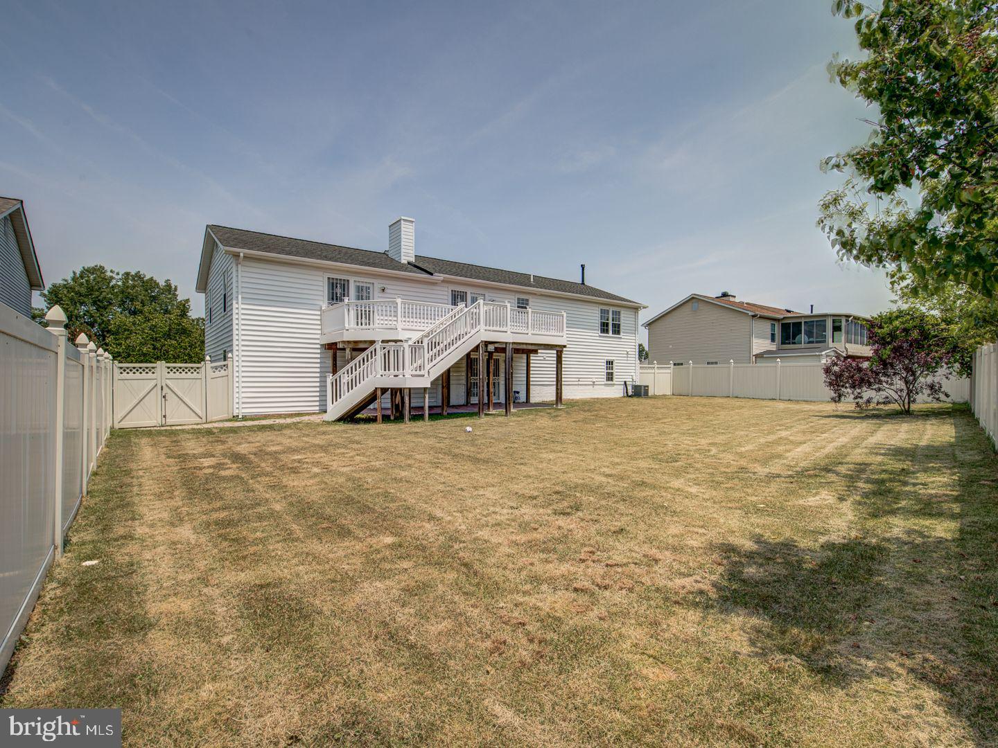 KIRBY WOODS - Residential