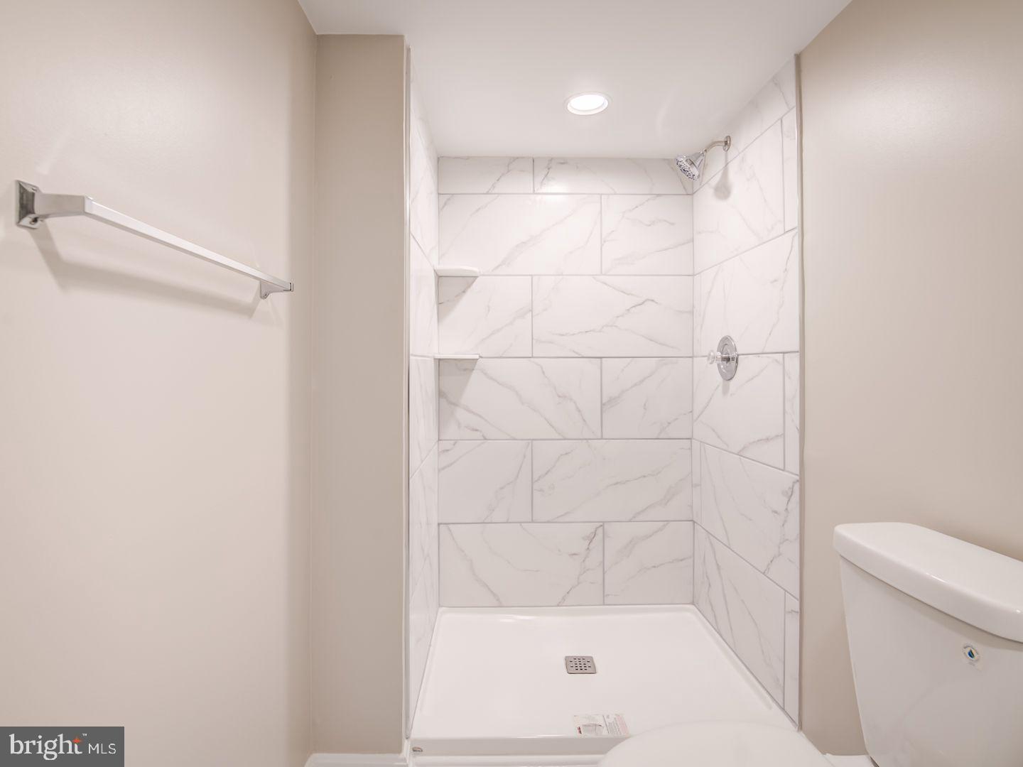 KIRBY WOODS - Residential