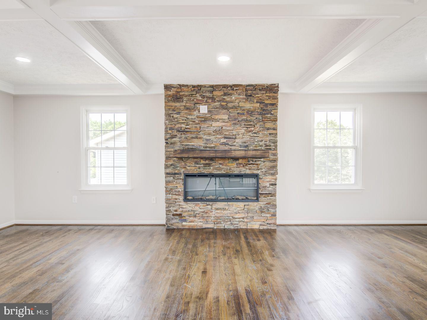 KIRBY WOODS - Residential