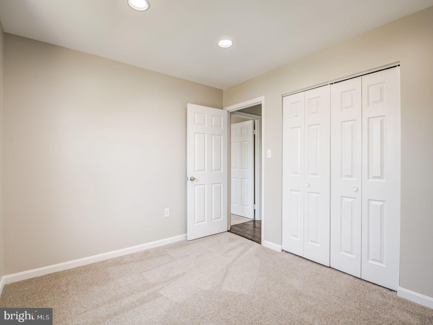 KIRBY WOODS - Residential