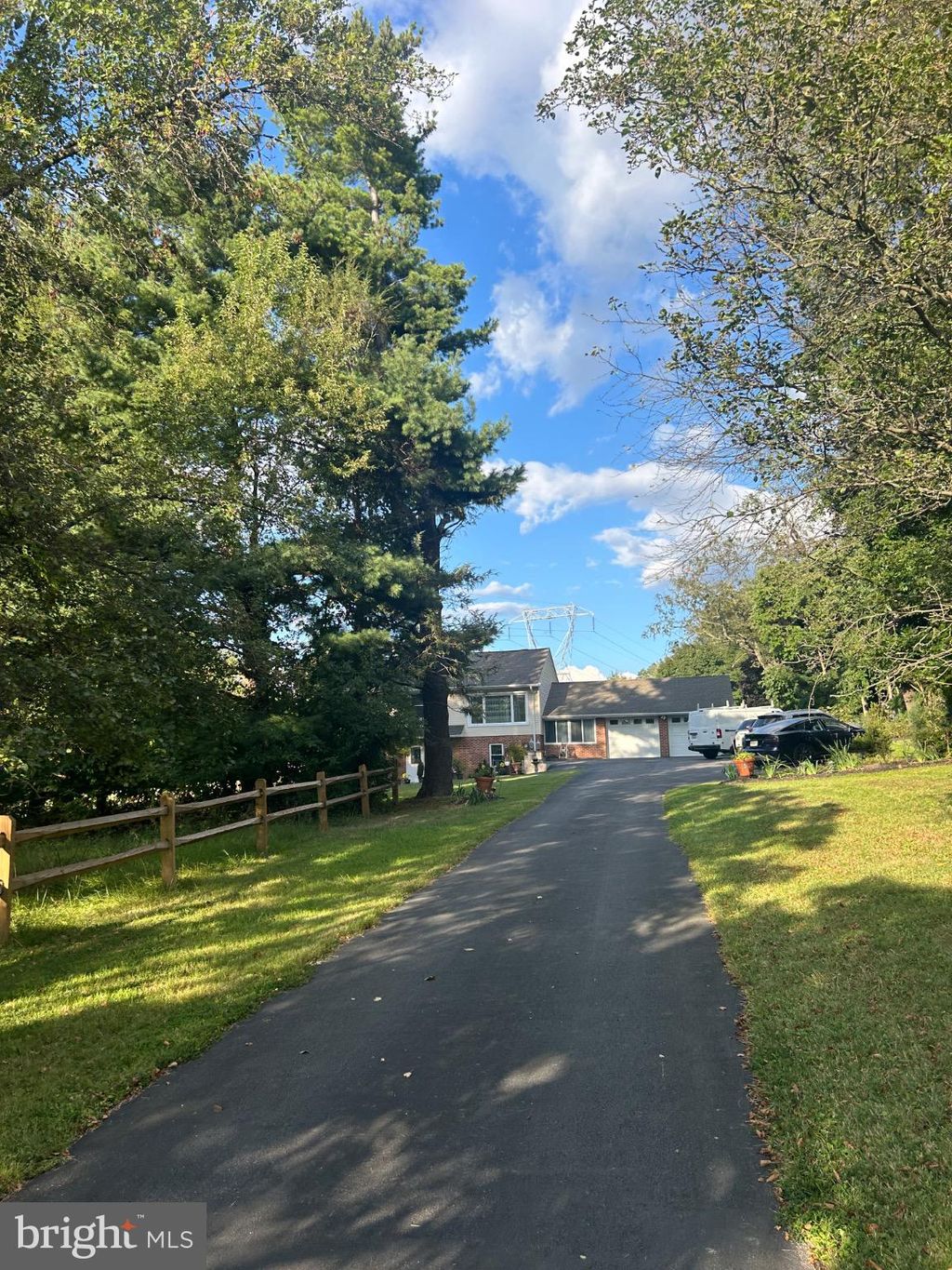 Photo of 159 Planebrook Road, MALVERN, PA 19355 (MLS # PACT2109526)