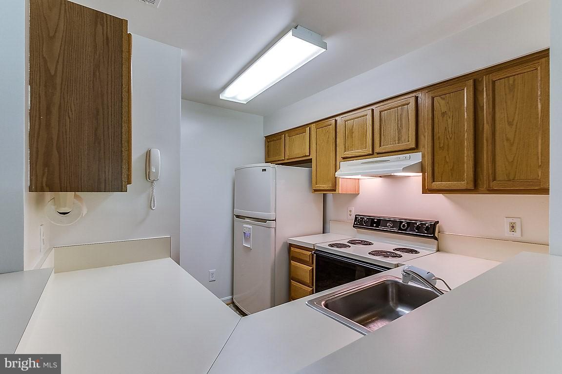 CEDARS OF WARRENTON - Residential