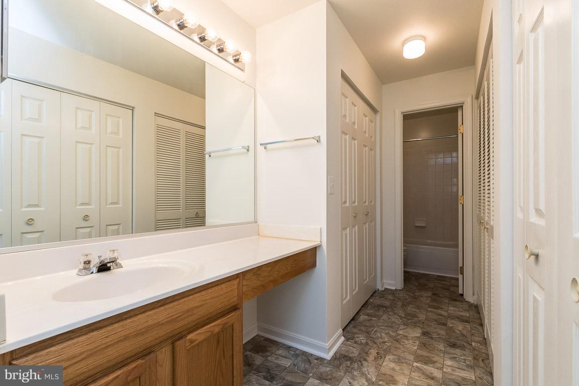 CEDARS OF WARRENTON - Residential