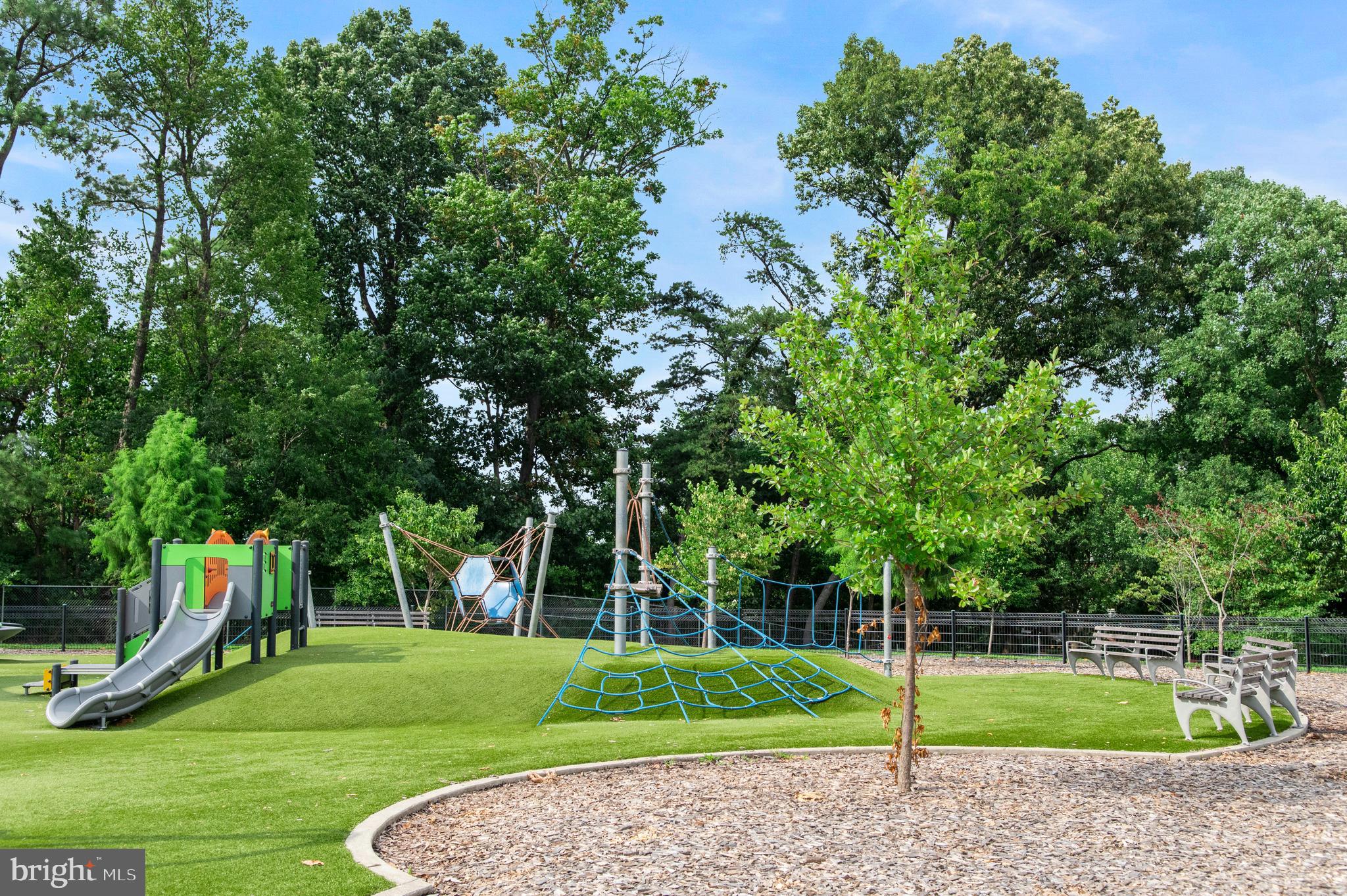 FAIRLINGTON GREEN - Residential