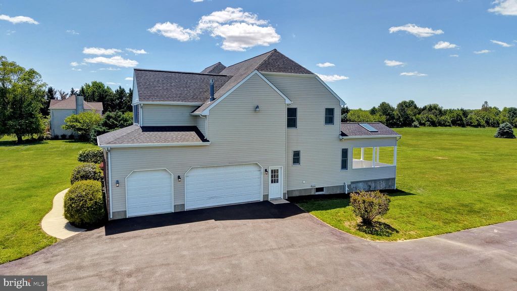 Photo of 1689 Choptank Road, MIDDLETOWN, DE 19709 (MLS # DENC2104000)