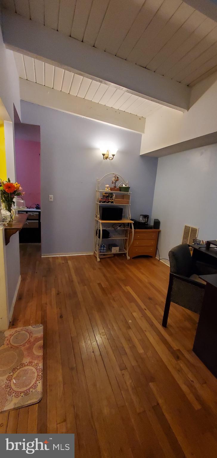 FRENCHMANS CREEK - Residential