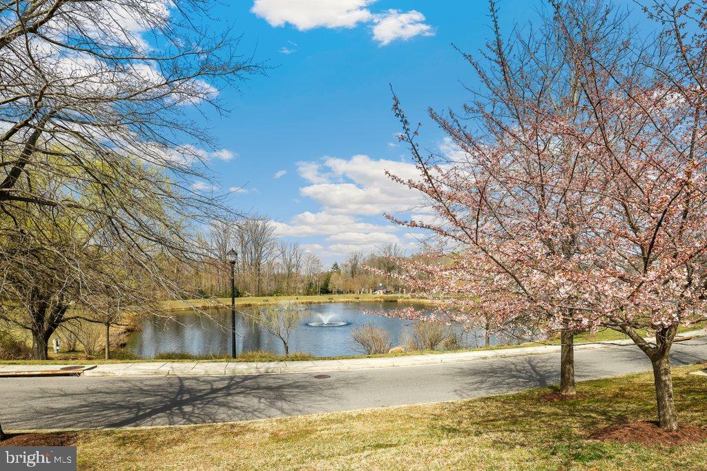 OAK CREEK CLUB - Residential