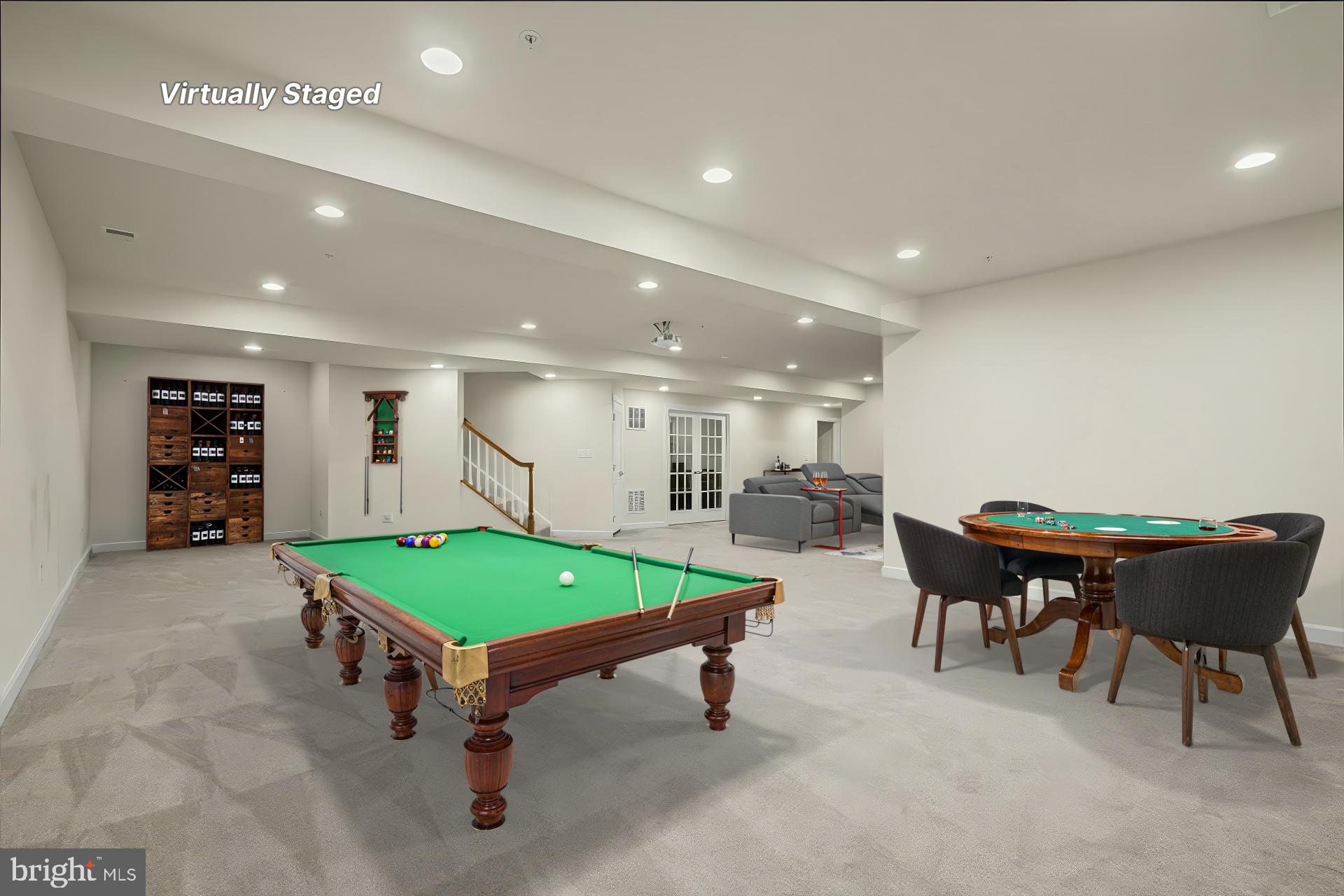 OAK CREEK CLUB - Residential