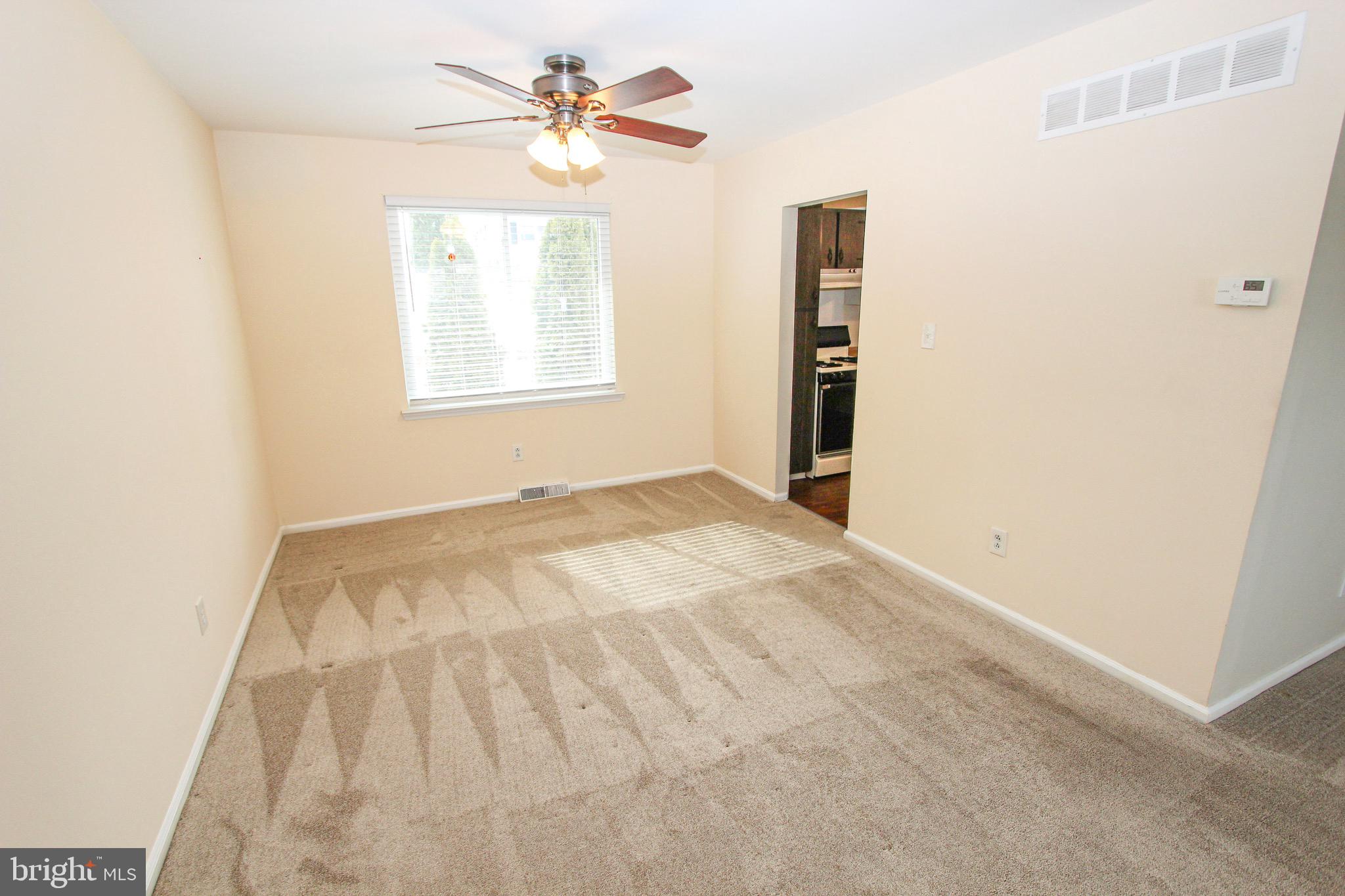 DEACONS WALK - Residential