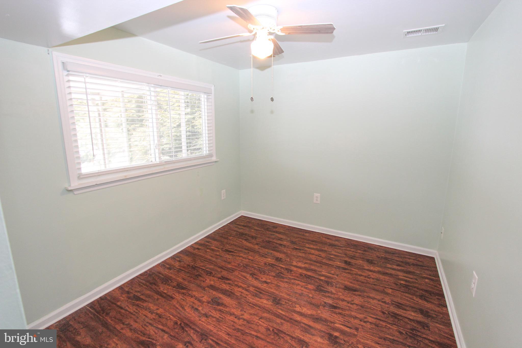 DEACONS WALK - Residential