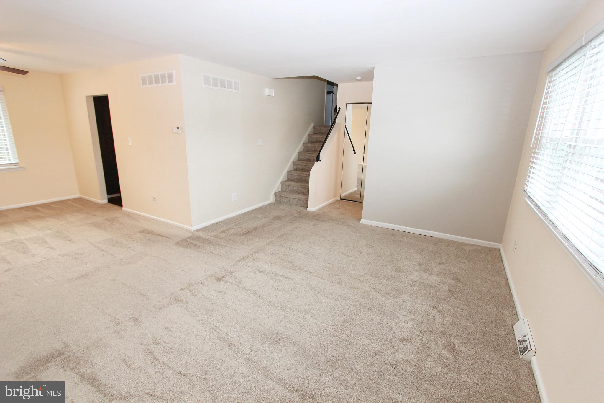 DEACONS WALK - Residential